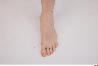 Bryton foot nude 0003.jpg